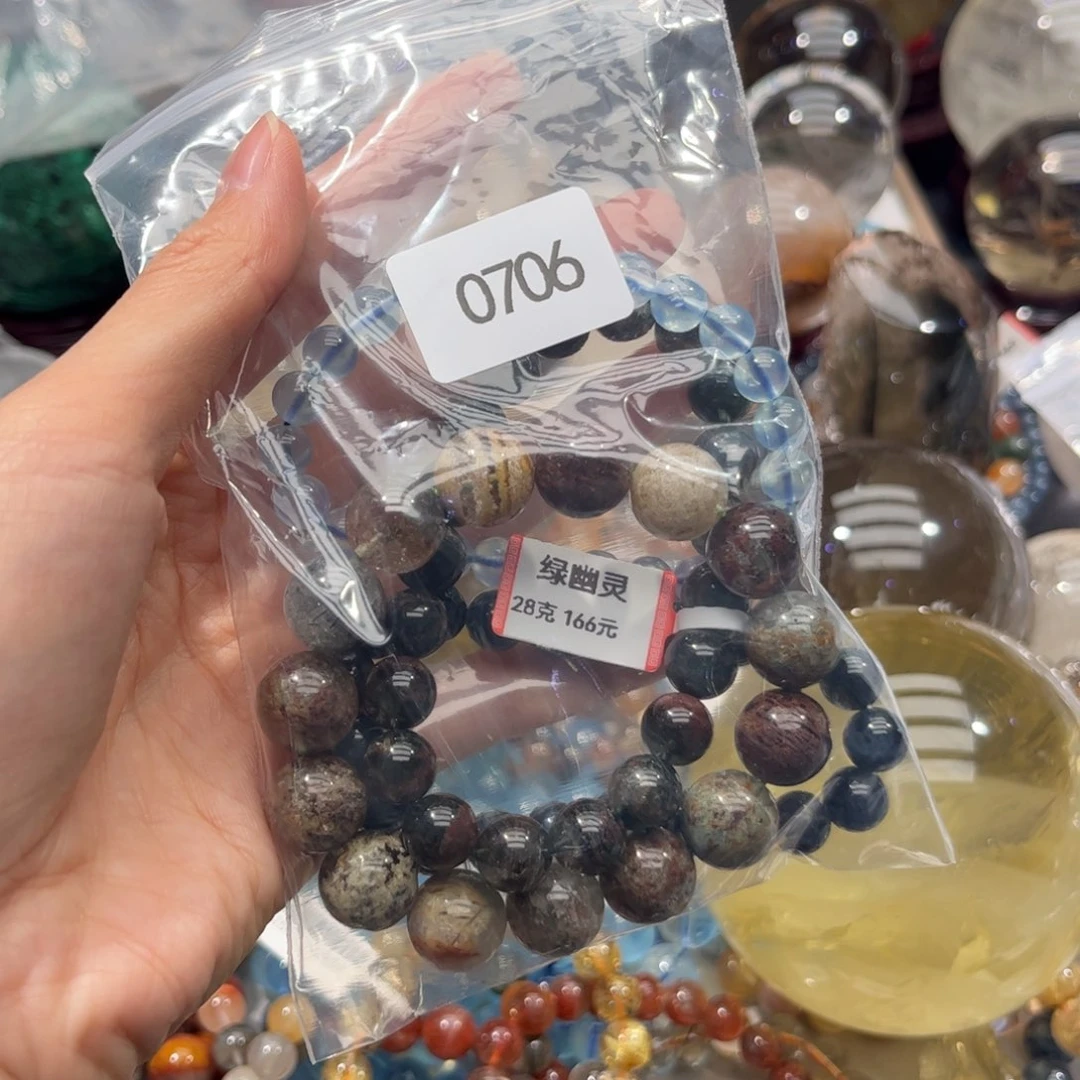 【闪购商品】未镶嵌大型摆件（非配饰）水晶M***a