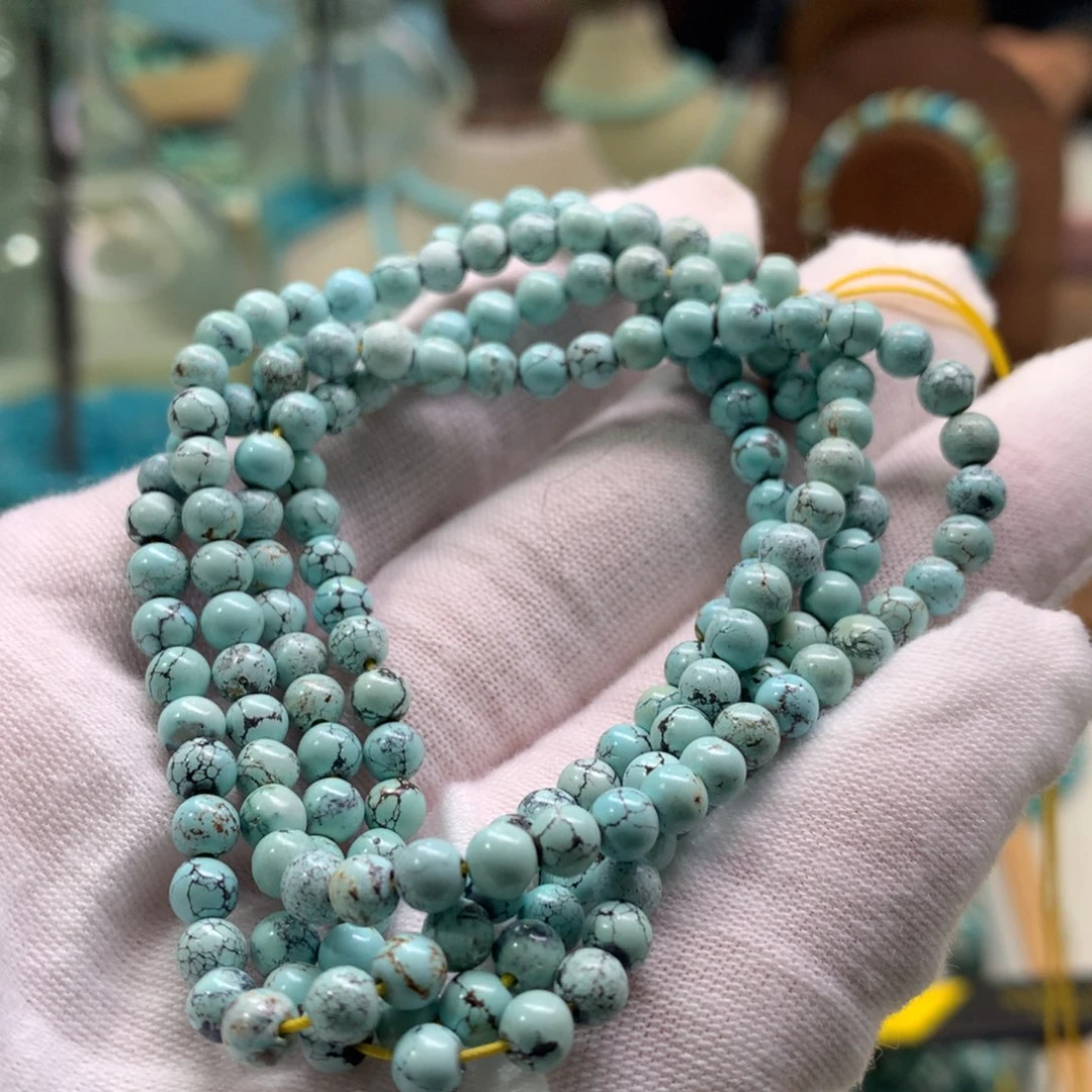 绿松石未镶嵌饰品