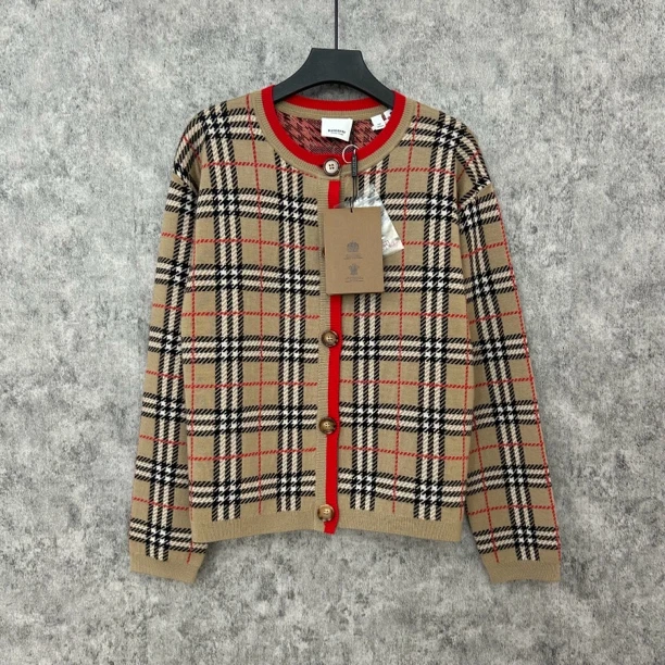 未使用 BURBERRY/博柏利 经典格纹圆领开衫