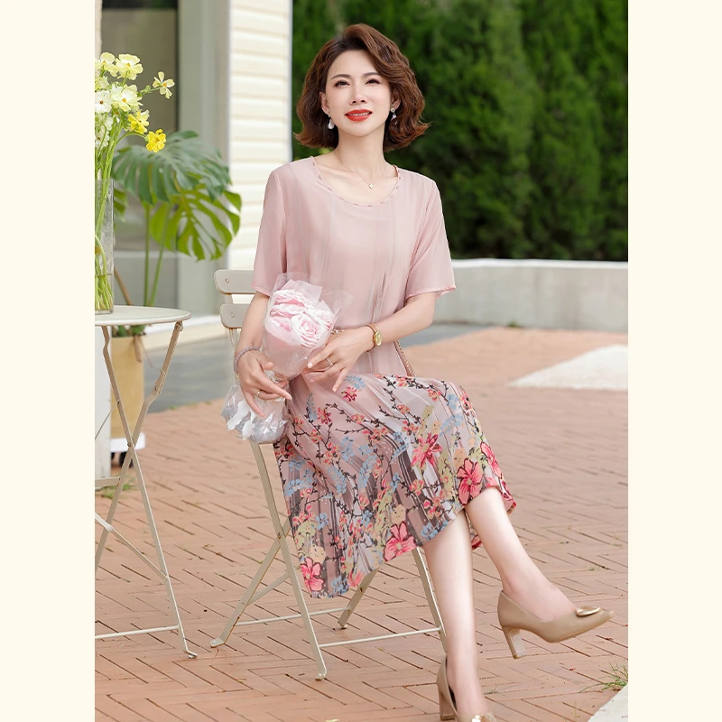 年轻妈妈夏装短袖连衣裙2025新款洋气40岁50中老年女装雪纺长裙子