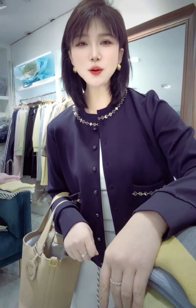 简约春季百搭宽松型休闲长袖设计师显瘦