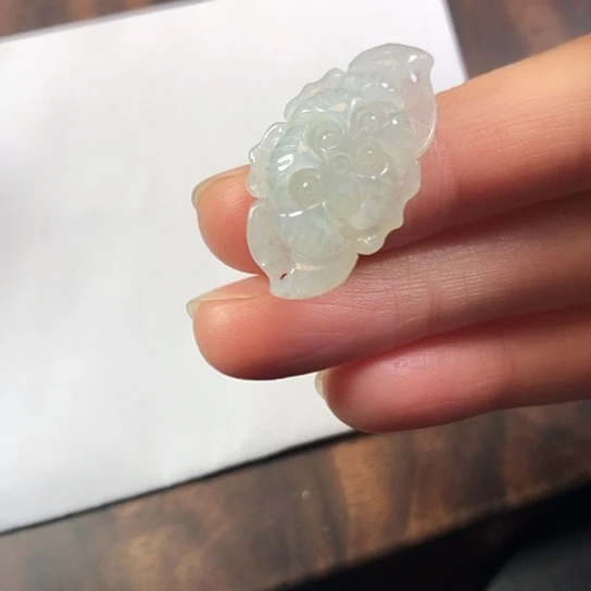 翡翠未镶嵌颈饰缅甸A货，每天下午1点半开播