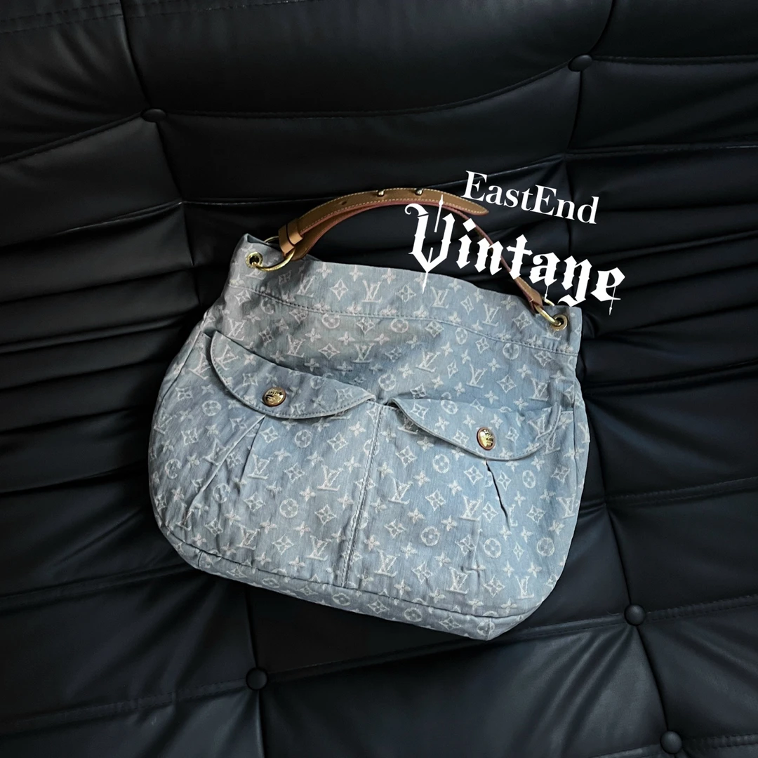 95新 LouisVuitton/路易威登 東区-浅蓝色老花丹宁大号肩包/08661