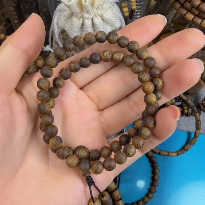 沉香沉香碎屑莺歌绿奇楠06圆珠双圈