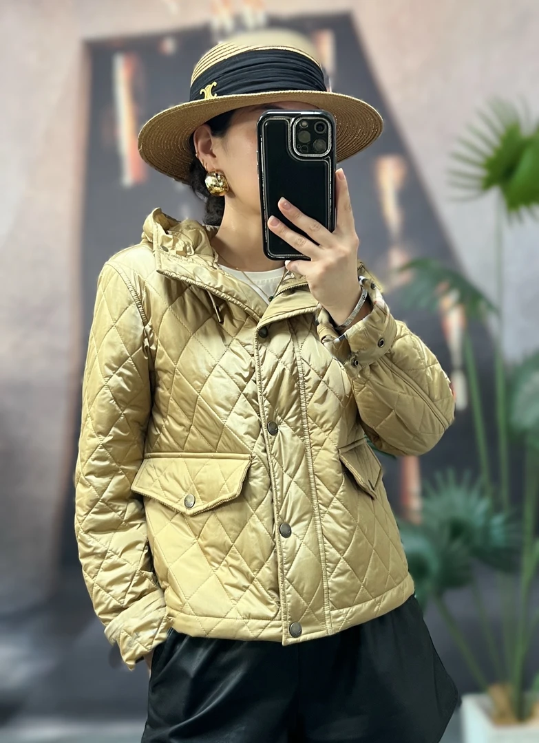 【港奢专属】秋冬新款英伦风纯色格纹内衬经典立裁版型连帽棉服5119