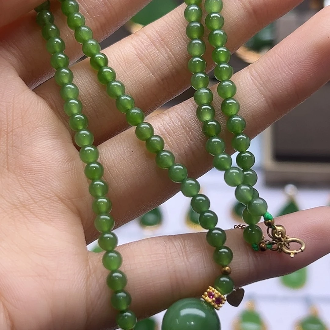 和田玉银S925镶嵌颈饰