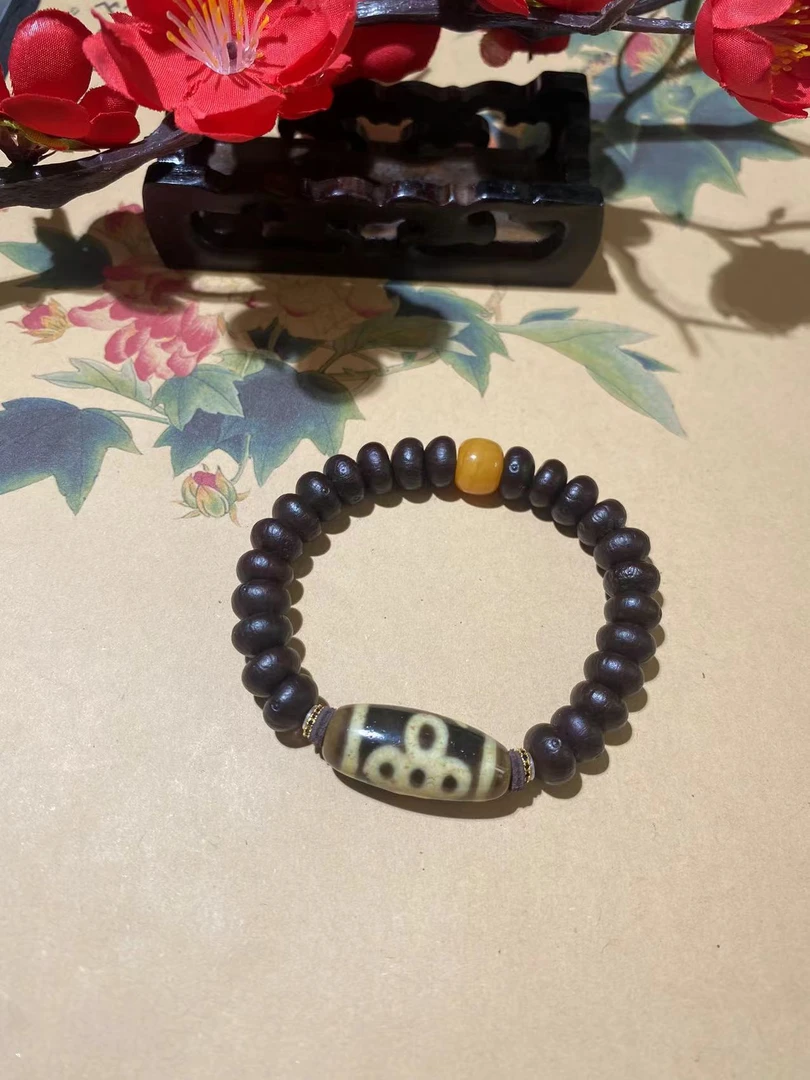 （金钵盂五闪）玛瑙手串F1307