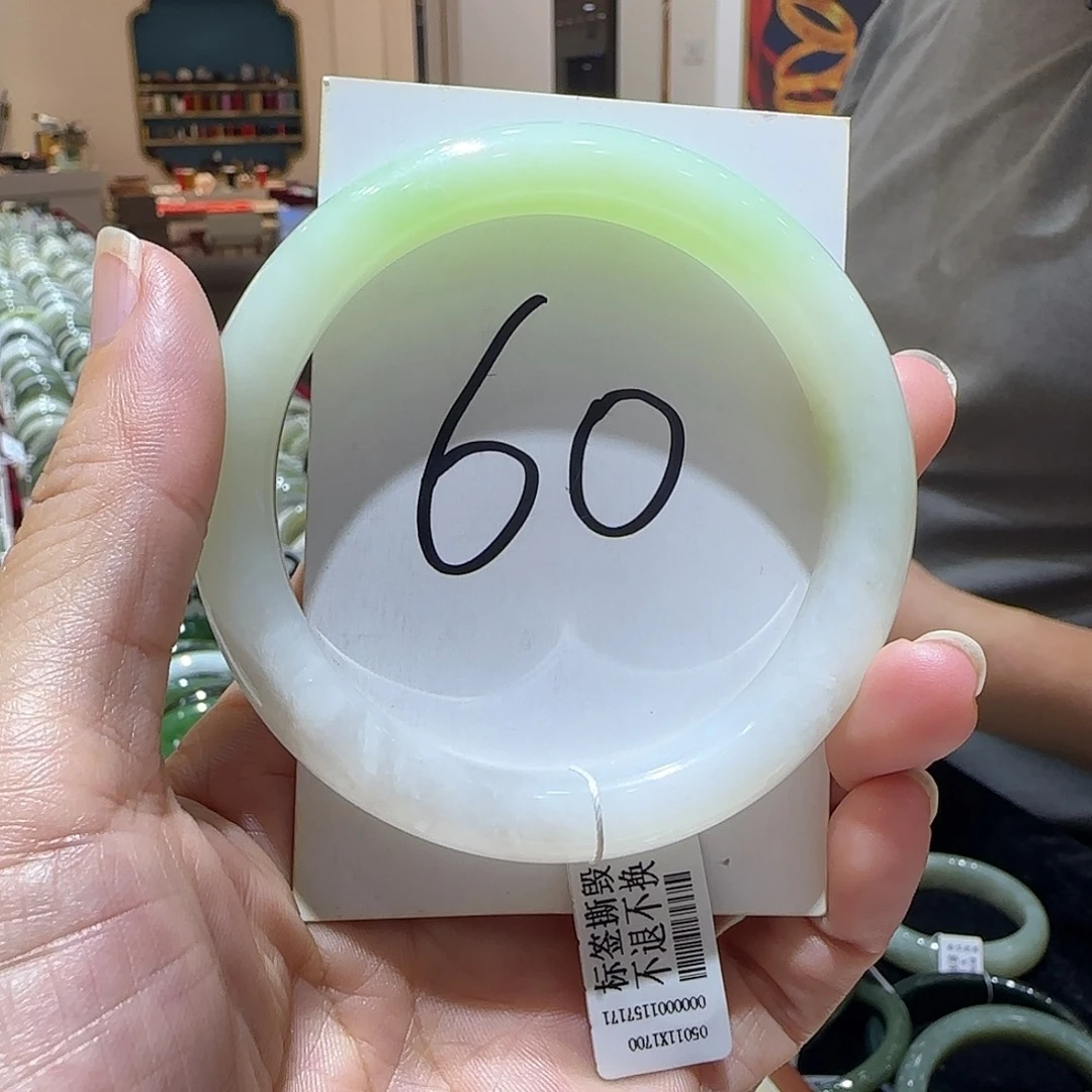 和田玉未镶嵌手镯599