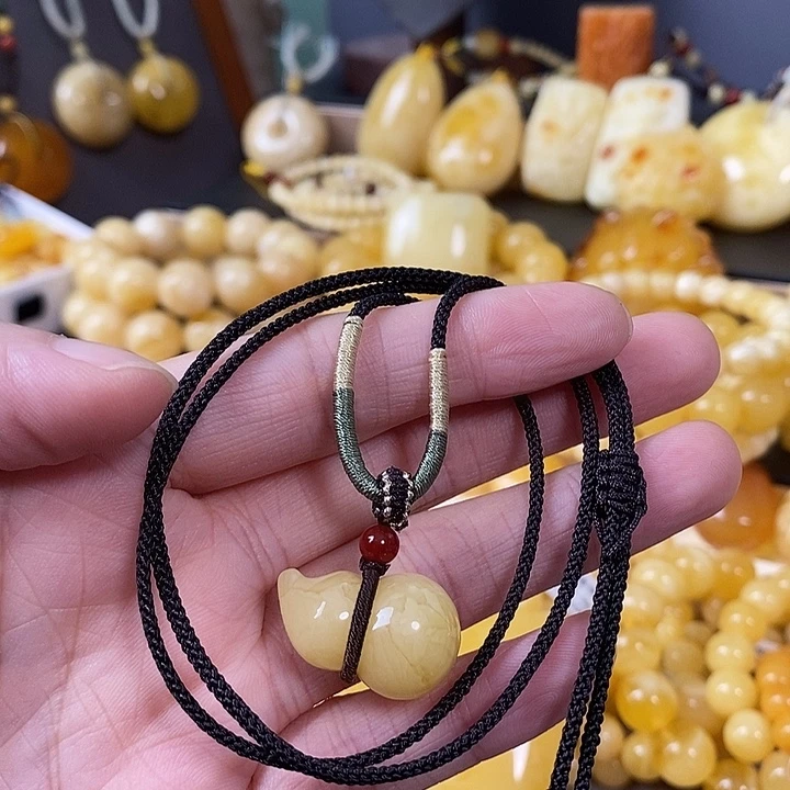 琥珀未镶嵌裸石葫芦