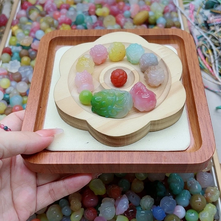 拚***╮未镶嵌手链玛瑙/玉髓盐源30
