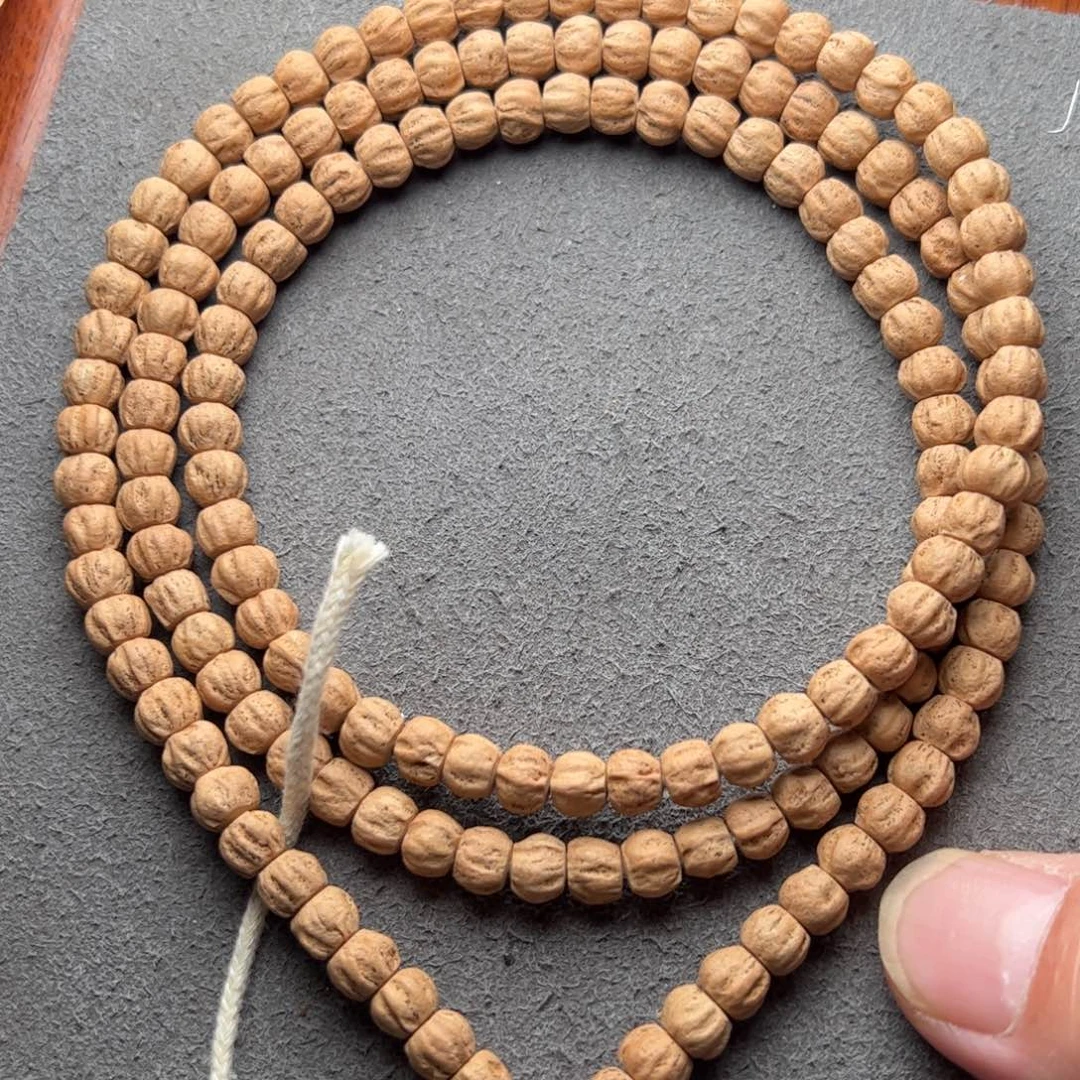 柏香籽/百香籽吊坠粉油皮百香籽尺寸7左右