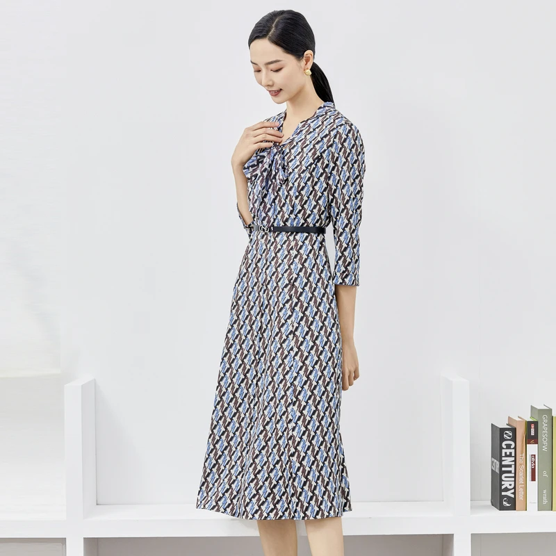 娜尔思气质V领收腰七分袖连衣裙女25春季A字裙NF08359M2