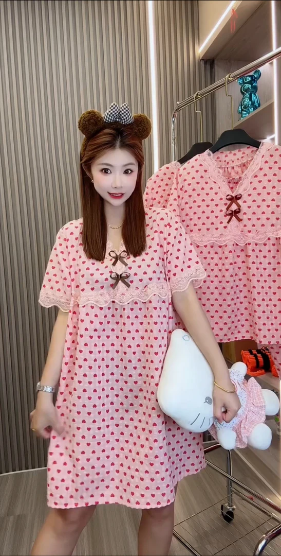 新款减龄V领蕾丝花边宽松显瘦睡裙休闲印花甜美家居服夏季连衣裙