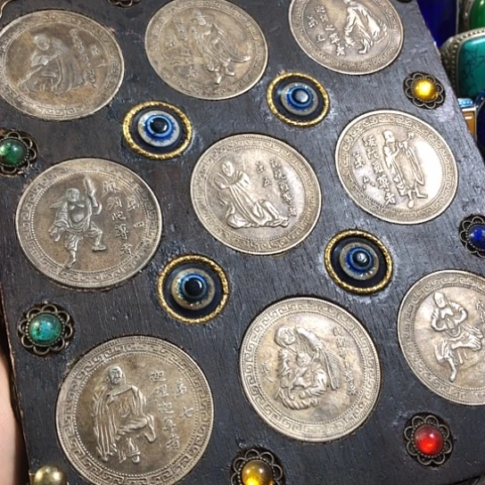 琉璃合金复古设计风格