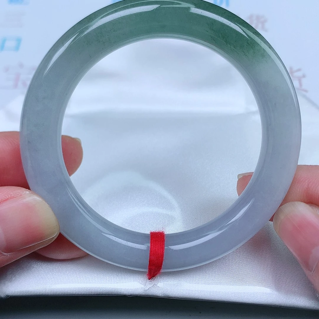 翡翠手镯（圆镯）未镶嵌