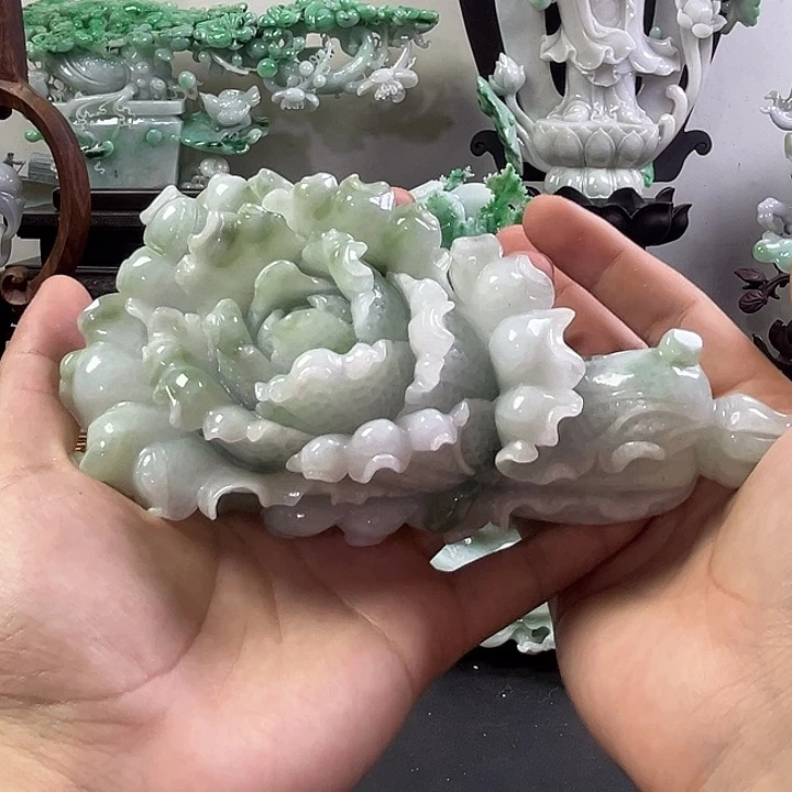 翡翠摆件未镶嵌翡翠