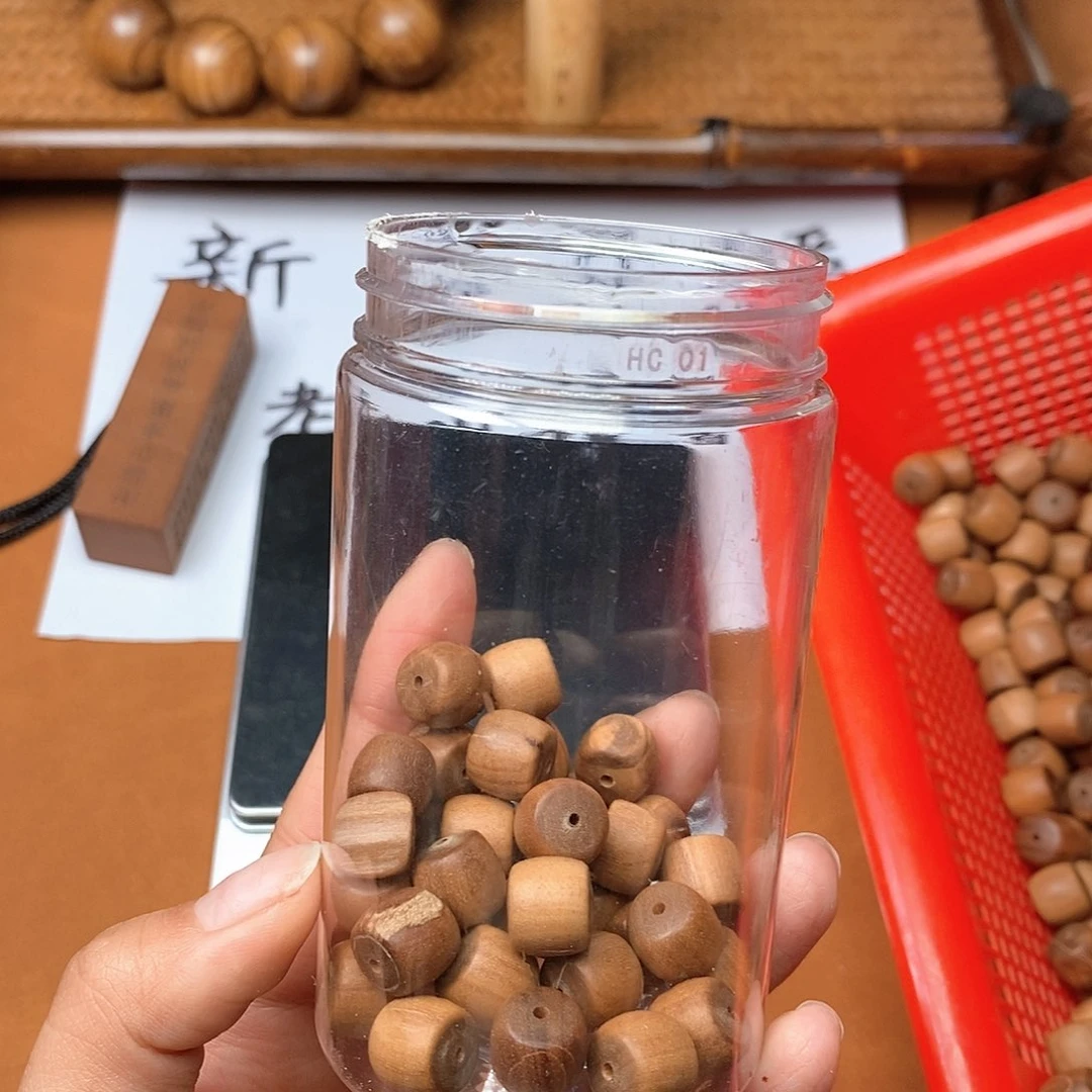 檀香木手串/手链10*11直切瑕疵30克