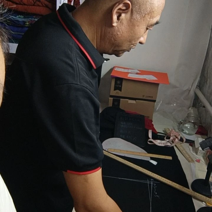 白色线2轴