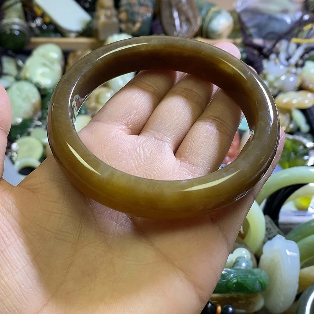 未镶嵌手镯和田玉64口径
