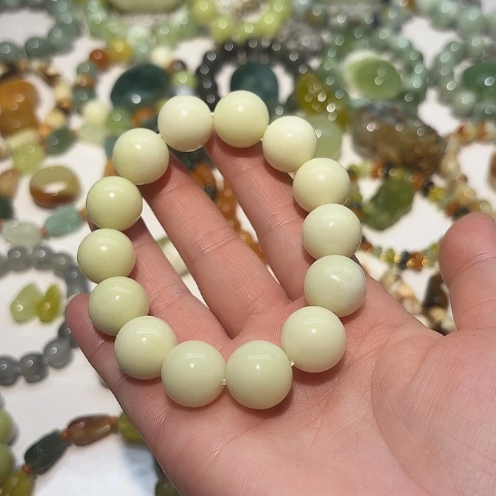 蛇纹石玉未镶嵌手串夏***民