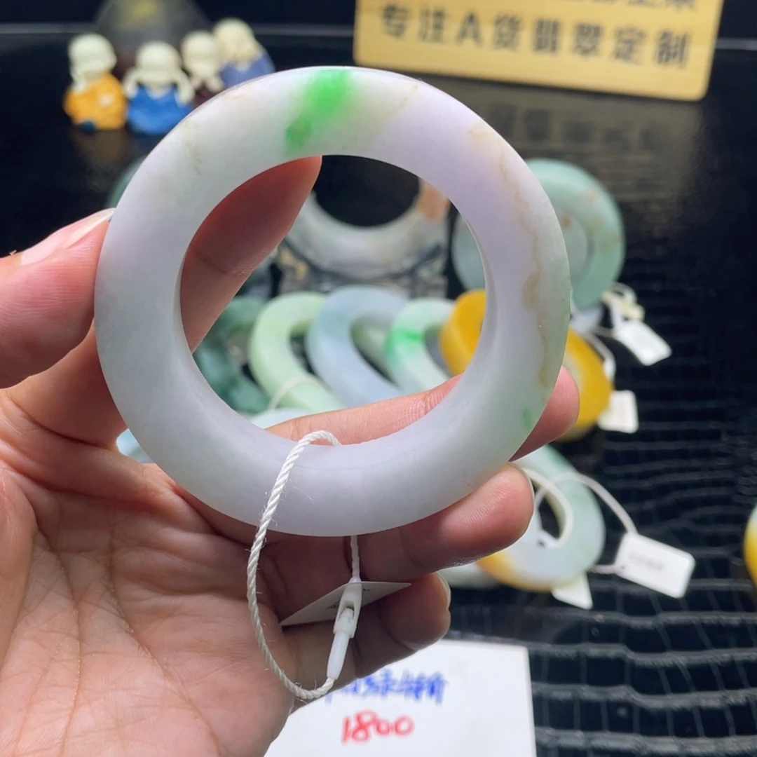 未镶嵌翡翠定制翡翠