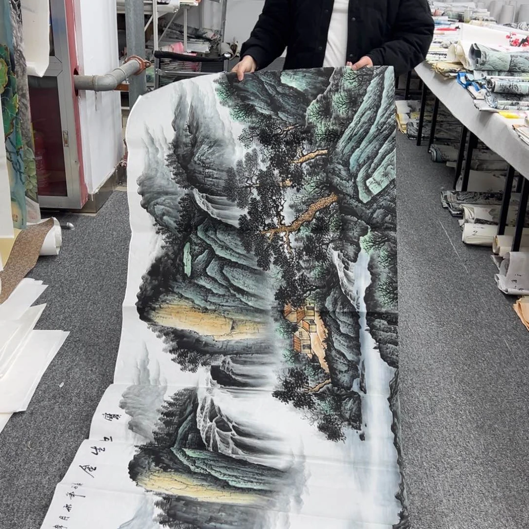 国画卖字画的小老板