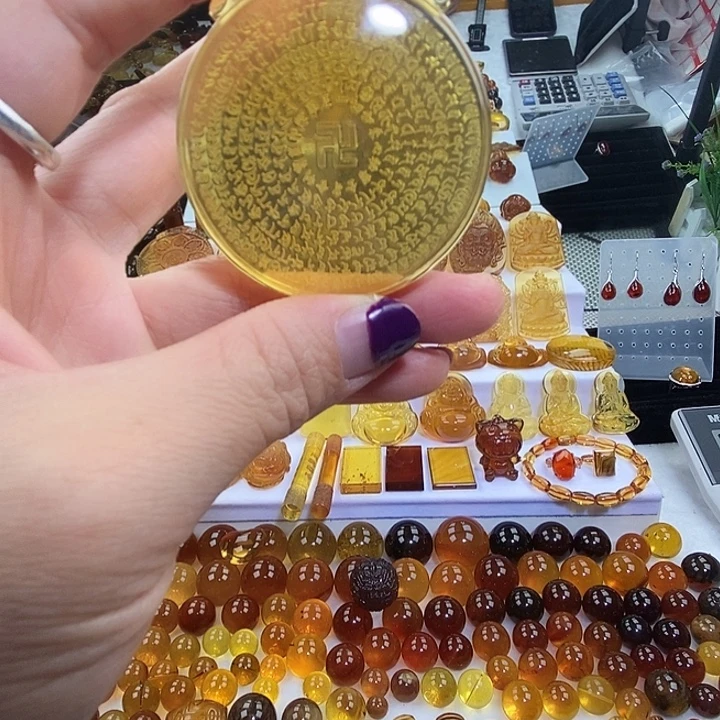 琥珀未镶嵌吊坠(不含链)天然缅甸琥珀金珀如心密吊坠