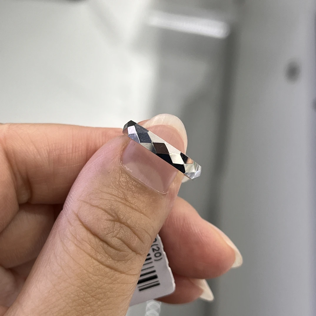 铂金950圈戒 菱格款 百搭指环