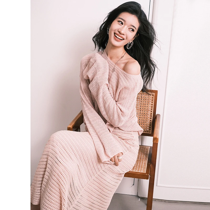 【现货】MIUCO性感大圆领可露肩镂空针织上衣