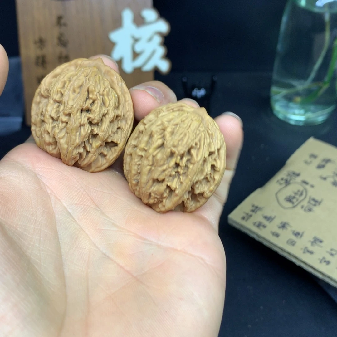 文玩核桃把件知**礼练手对