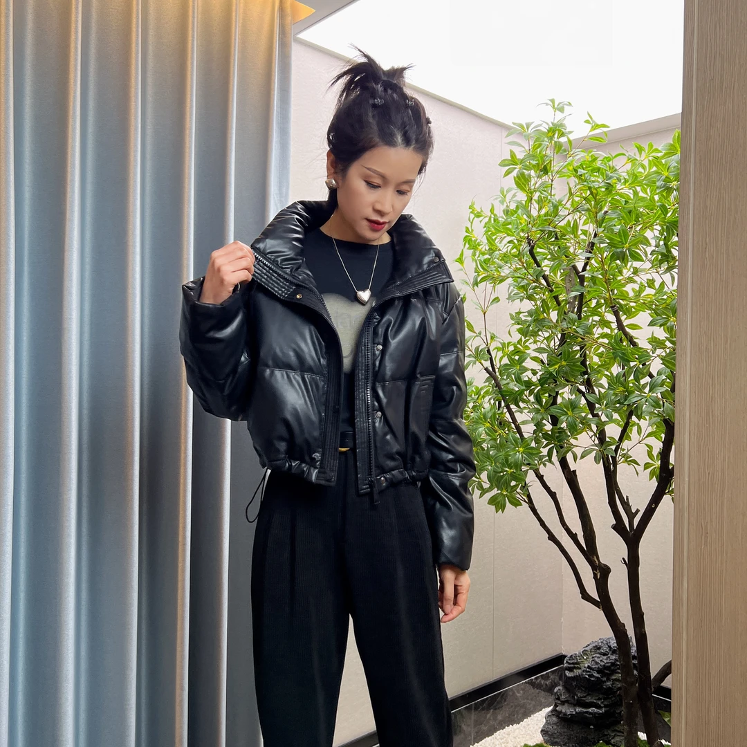 女人阁（PU羽绒服）25年新款潮牌白鸭绒时尚羽绒服