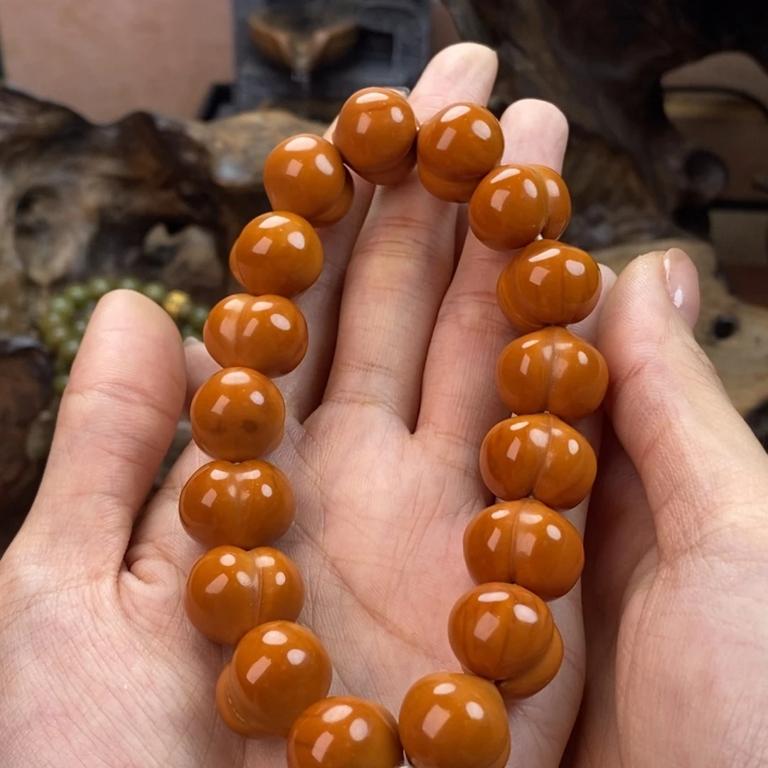 g***g和田玉未镶嵌颈饰