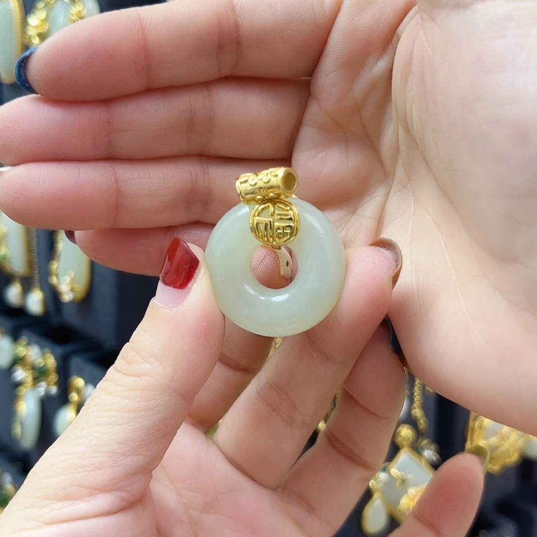 和田玉银S925镀金镶嵌颈饰