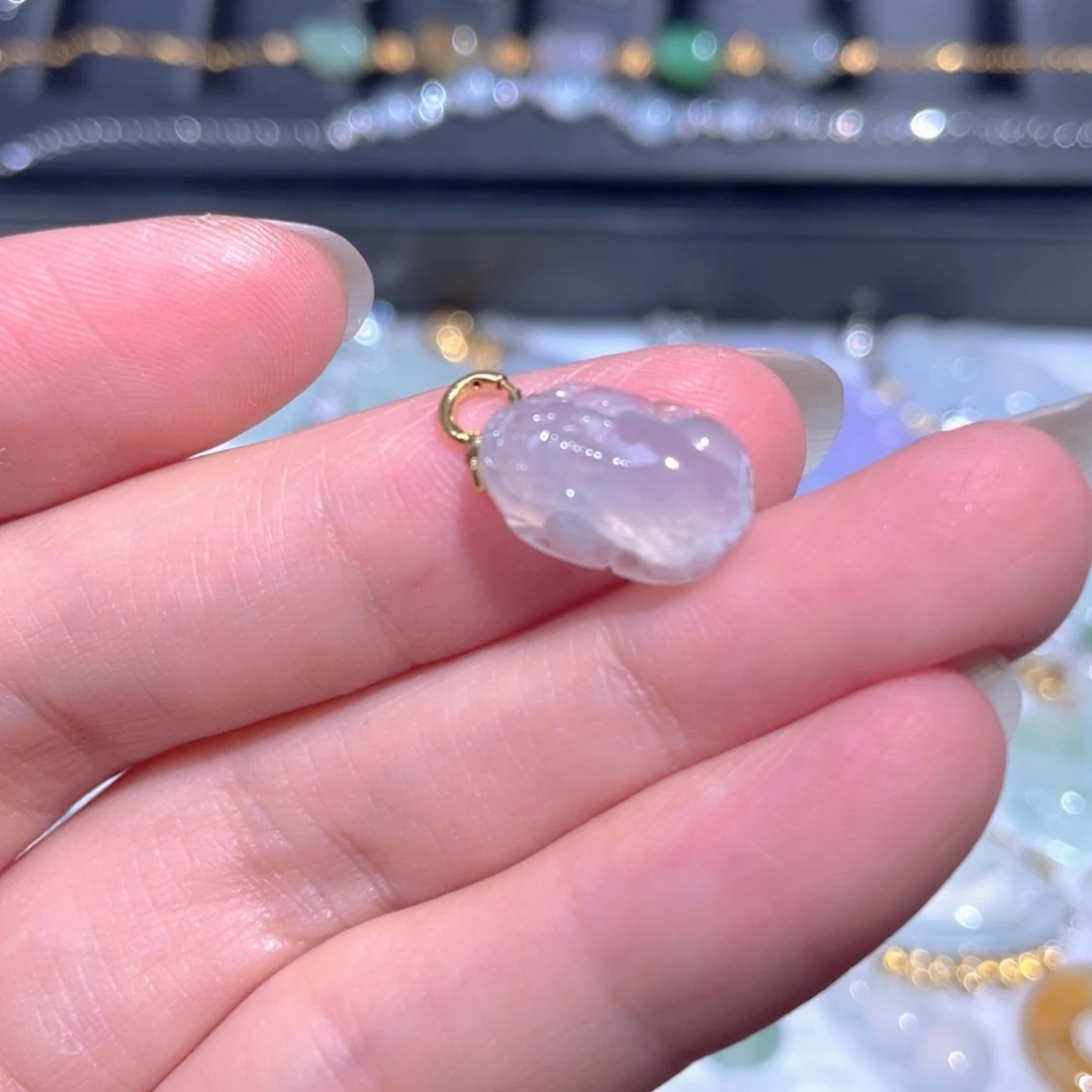 翡翠18K金镶嵌颈饰翡翠