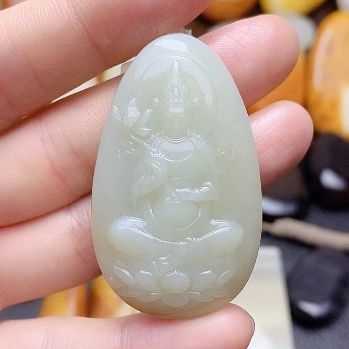 和田玉未镶嵌挂件