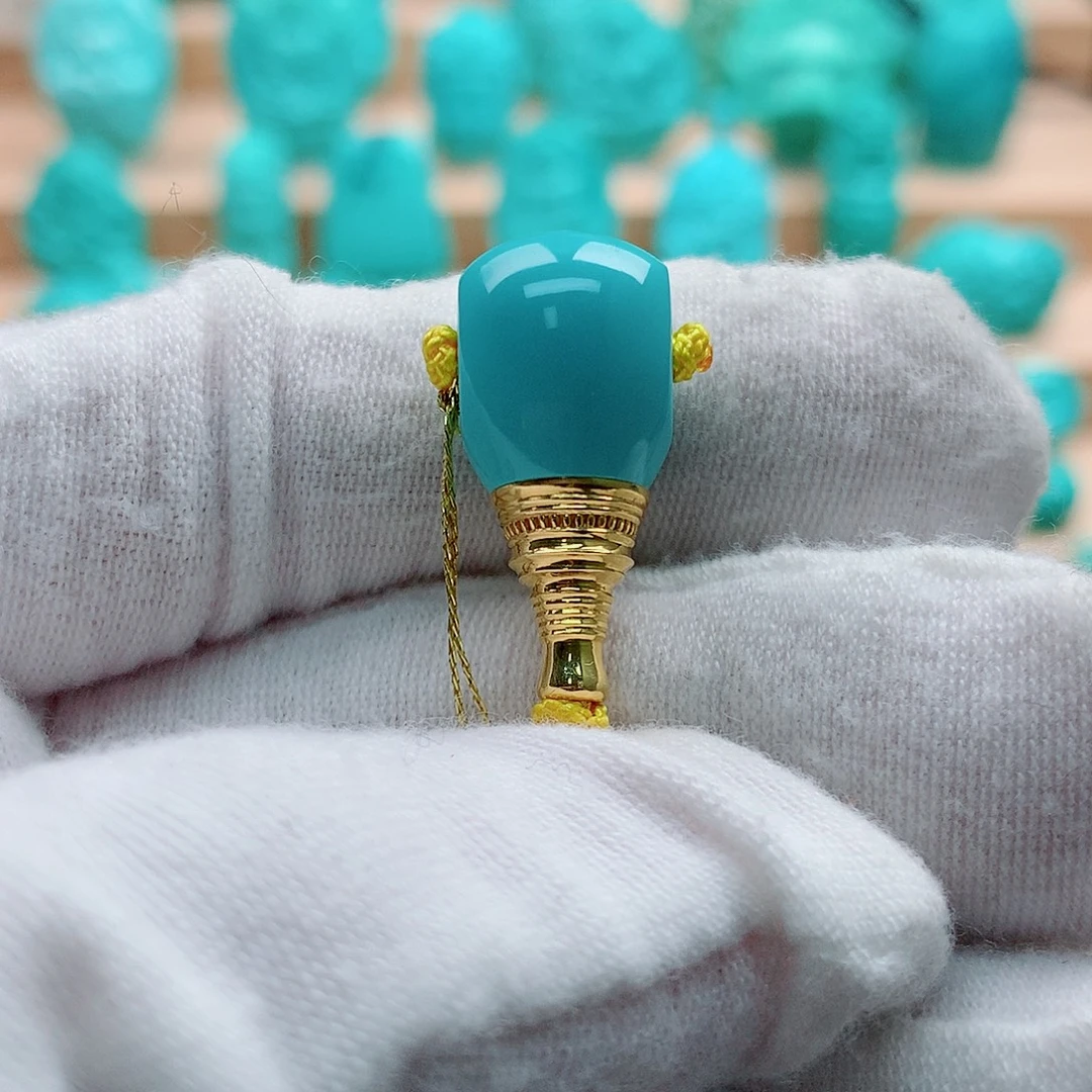 绿松石18K金镶嵌配饰