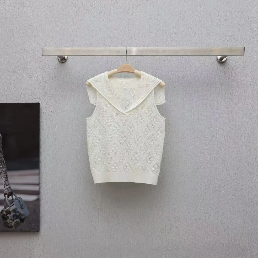 【晨老板】~ ceilina【栀子月光】时尚镂空V领无袖针织背心69257101