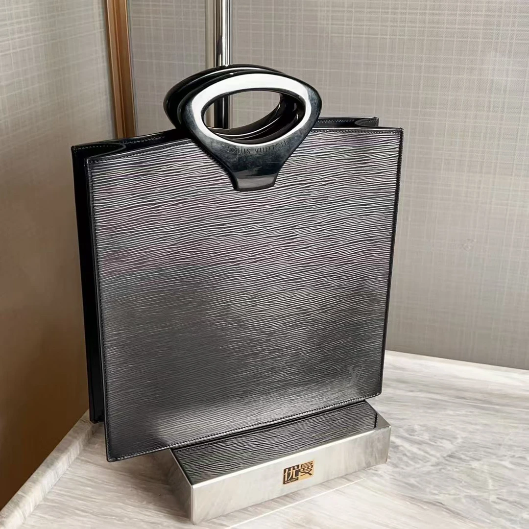 95新 LouisVuitton/路易威登 lv  黑色 水波纹 琴谱 手提包/0000