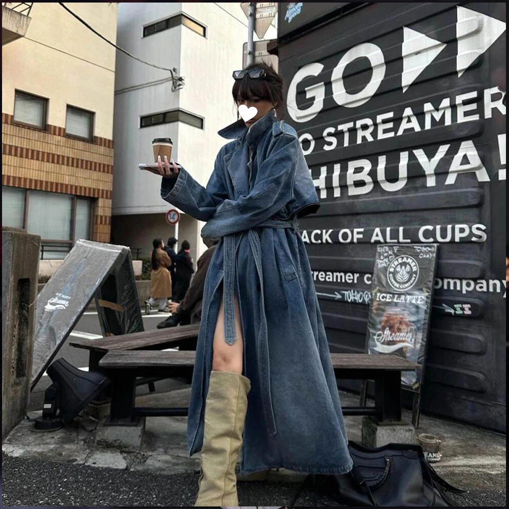 2025年秋冬新款时尚复古英伦风牛仔风衣外套女系带收腰显瘦大衣