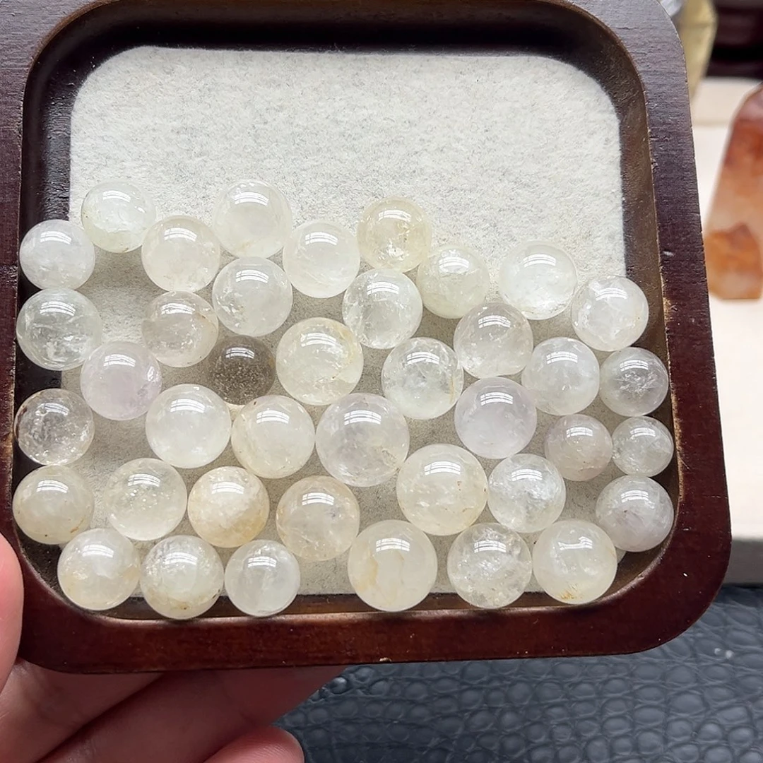 水晶珠宝半成品未镶嵌2 黄胶花球12-15mm（一盘）