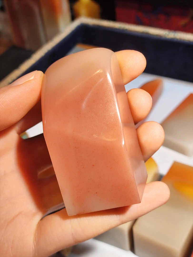 老挝结晶桃花冻素章材料