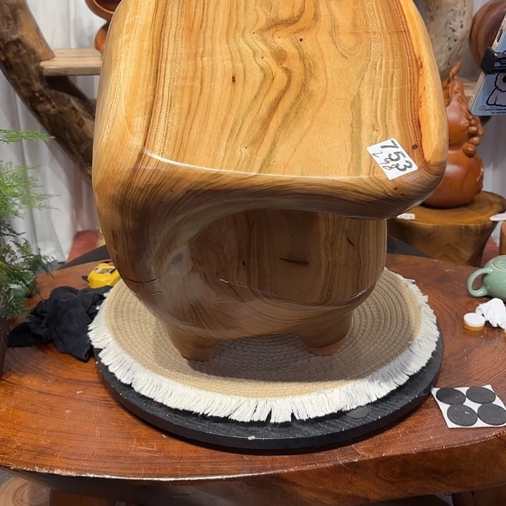 香樟木香樟木根雕凳子一物一拍编号753长30宽32高40