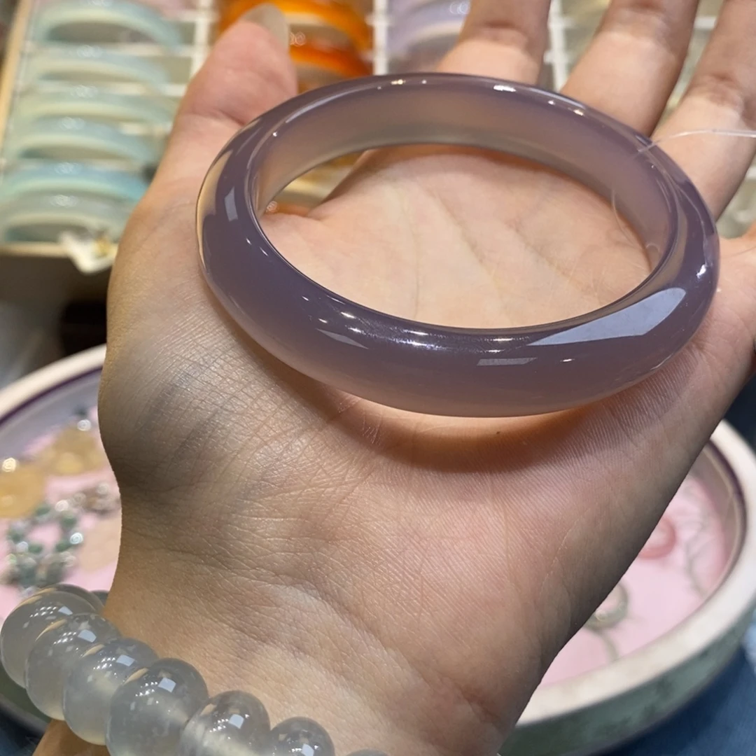 ᴸ***⁷玛瑙/玉髓手镯未镶嵌