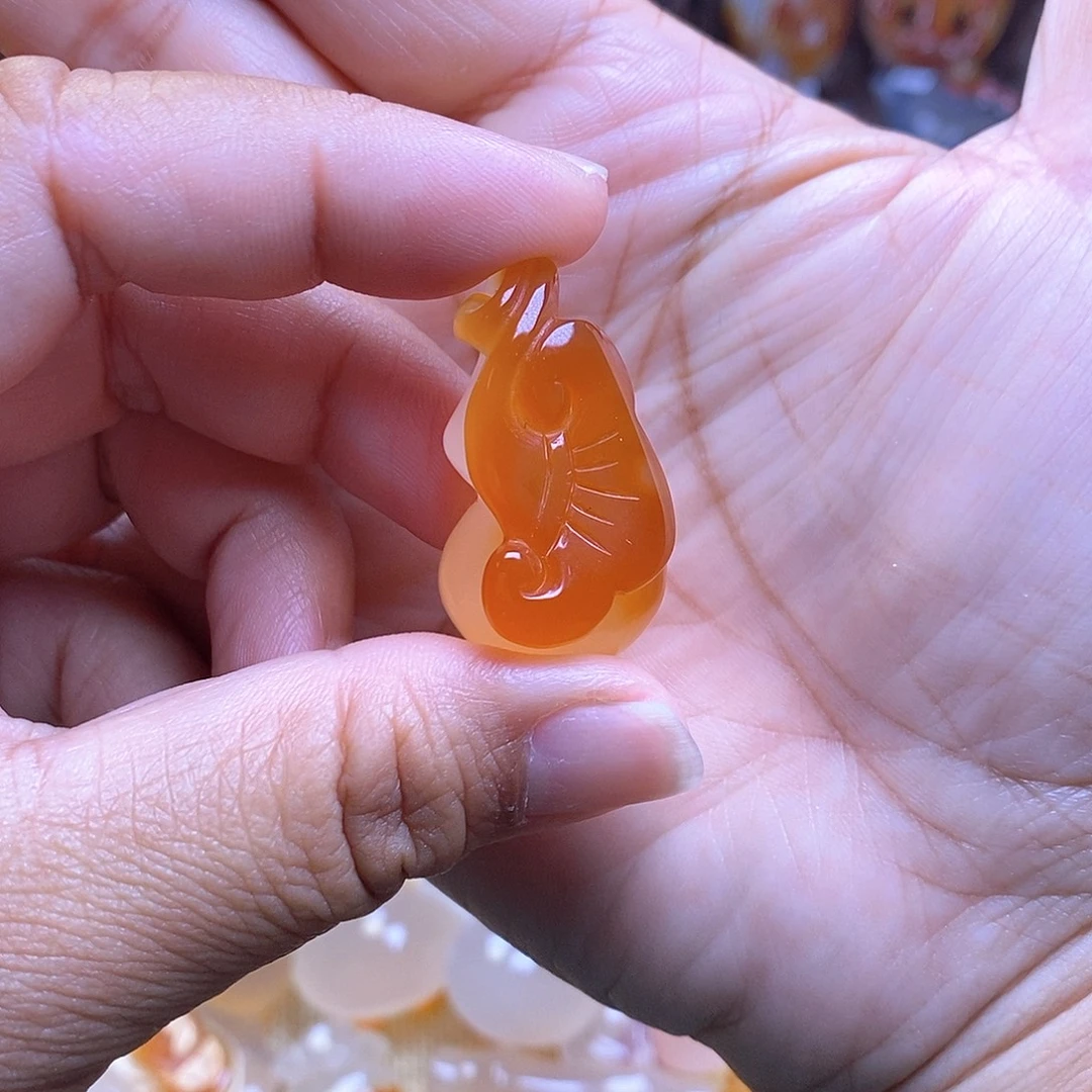 未镶嵌颈饰玛瑙/玉髓