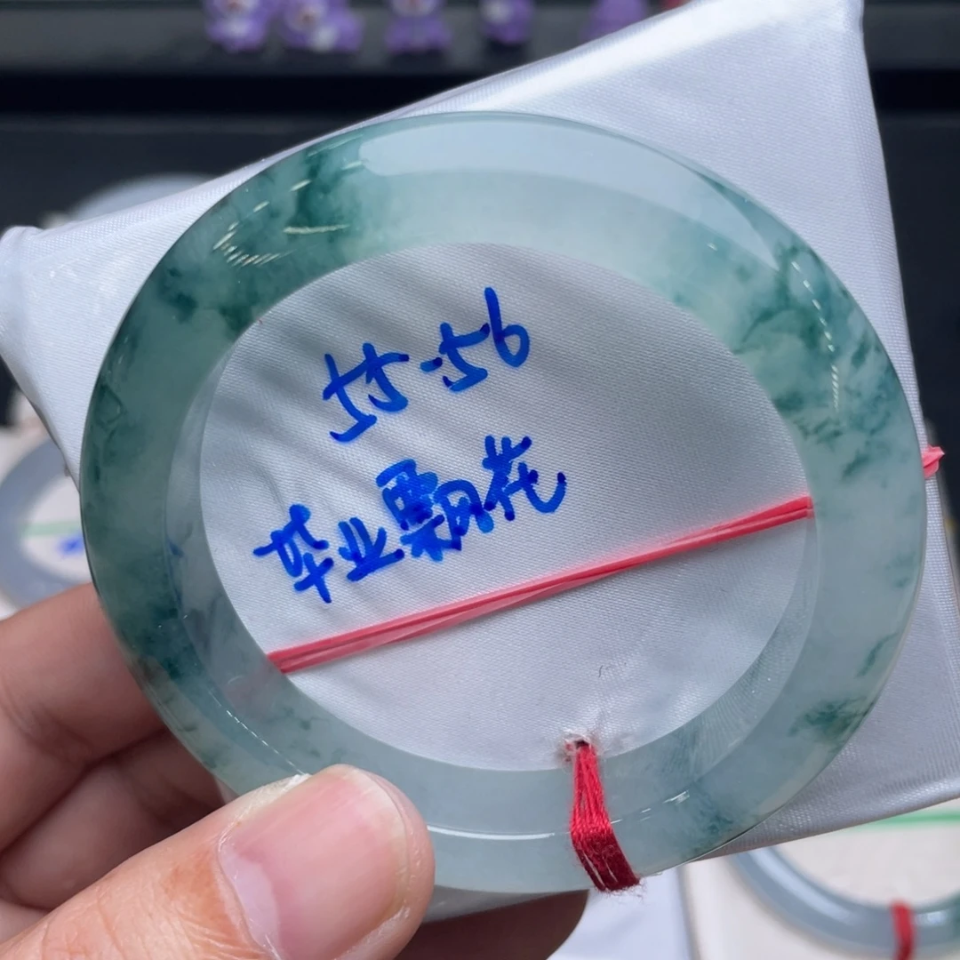 翡翠未镶嵌手镯翡翠手镯58