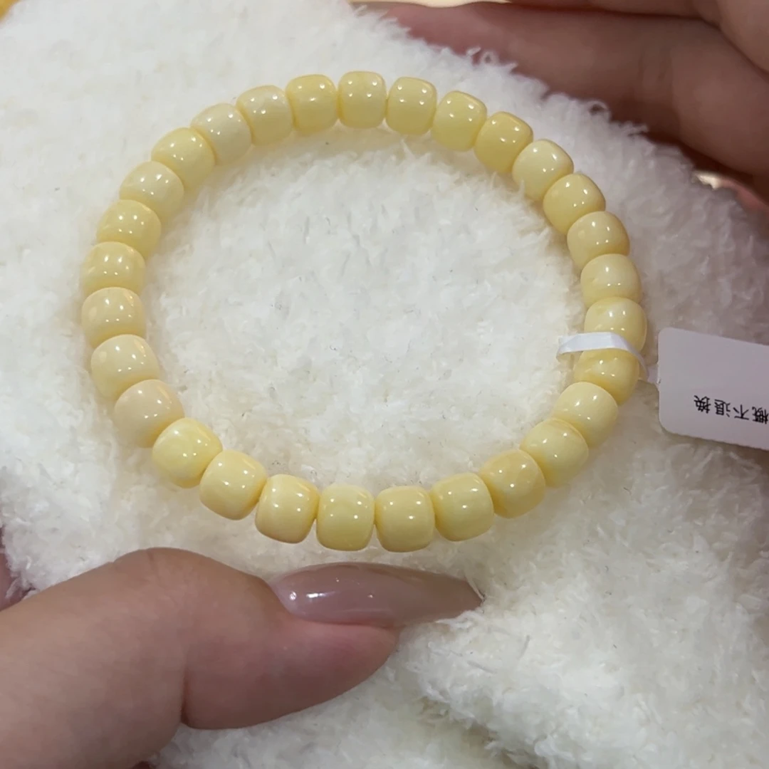 朵***7蜜蜡未镶嵌手链7.5m奶糖顺色老型手串