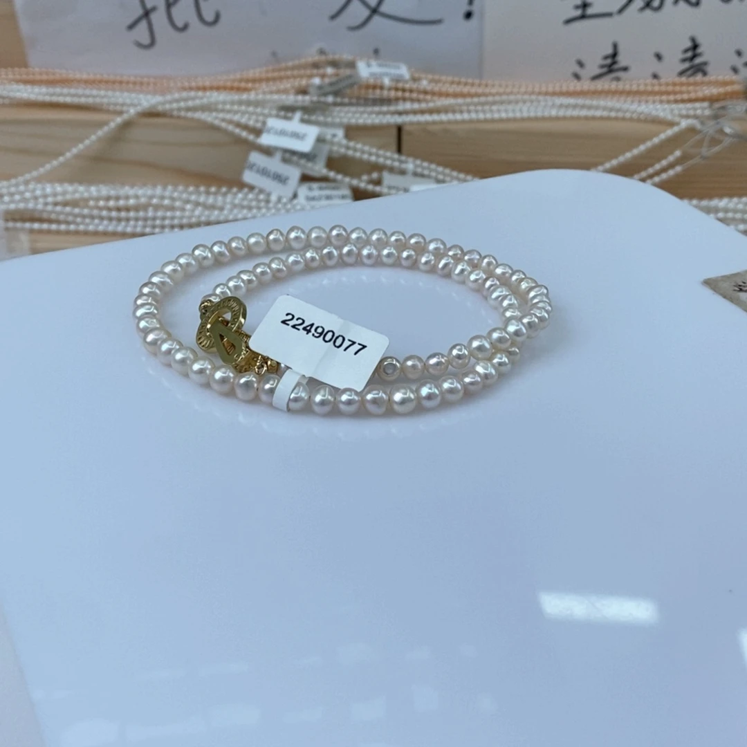 淡水珍珠颈饰未镶嵌