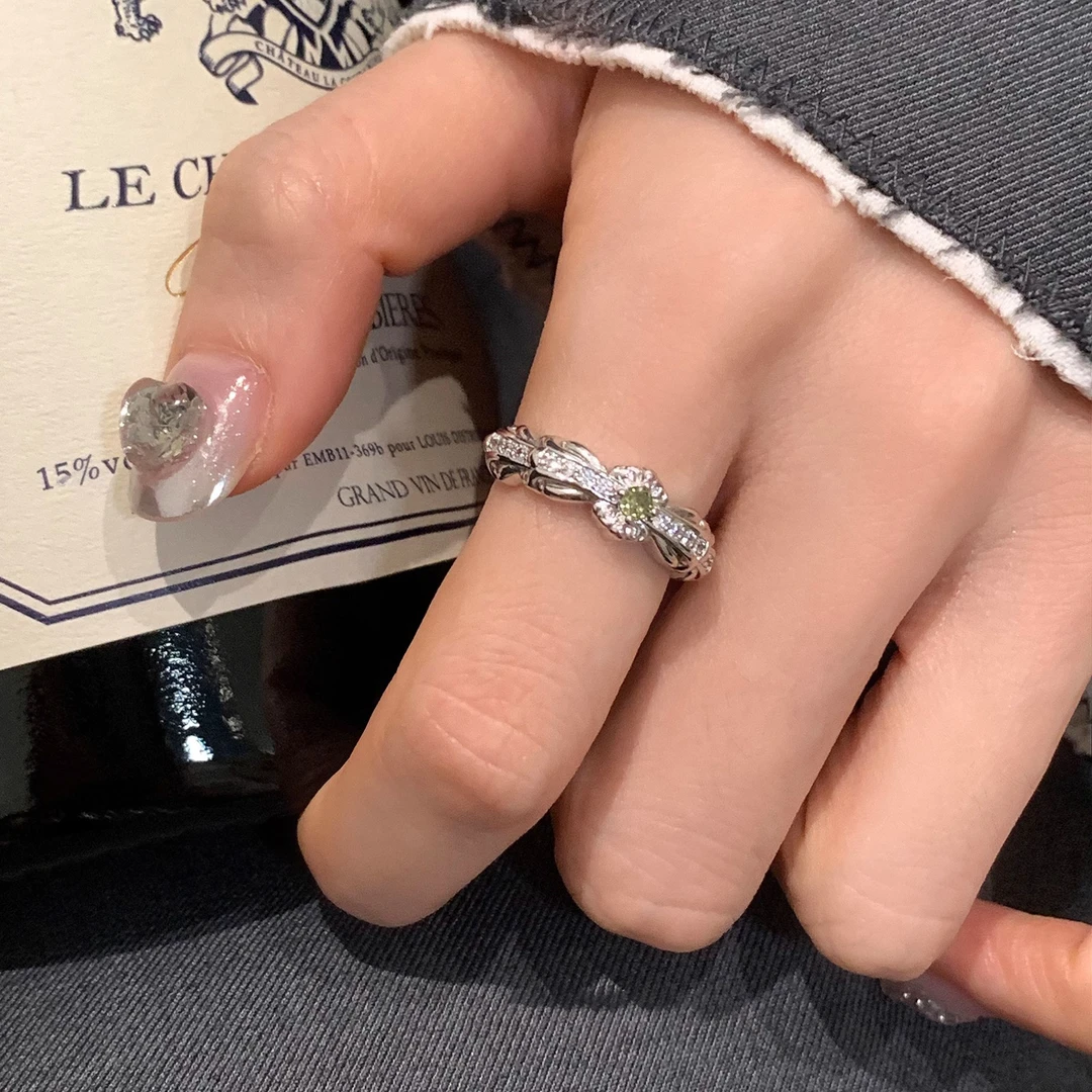 精致青提绿锆石戒指女小众设计轻奢高级感开口可调节食指戒百搭