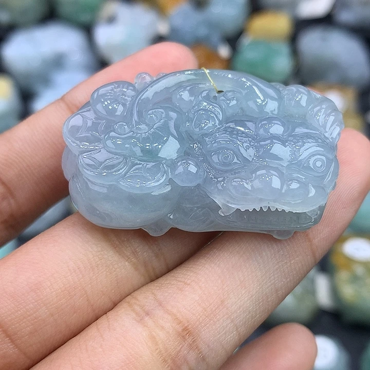 翡翠未镶嵌颈饰天然缅甸翡翠