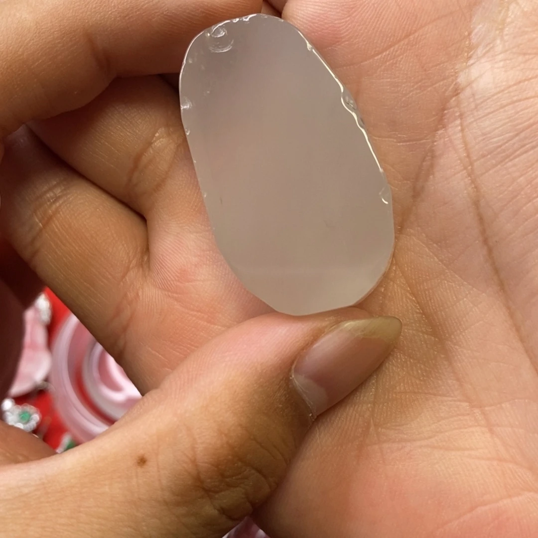 石英质玉未镶嵌吊坠